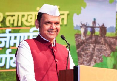 धर्मेंद्र प्रधानांच्या राजीनाम्यानंतर मुख्यमंत्री देवेंद्र फडणवीसांना दिल्लीत बोलावल्याची चर्चा; मात्र केंद्राकडून कोणतीही अधिकृत घोषणा नाही